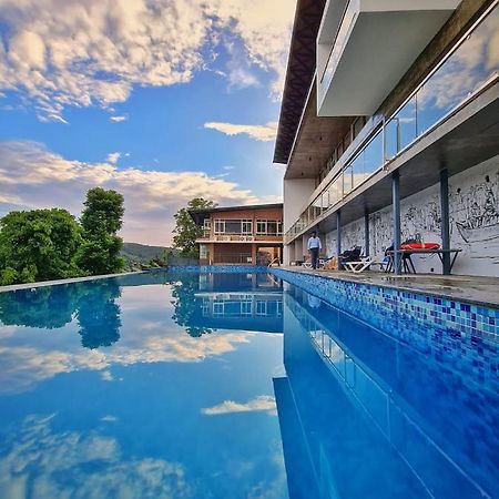 Nexstay Grand Chaliyar Resort Edavanna 외부 사진